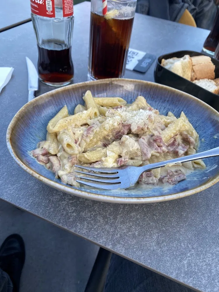 Penné Carbonara